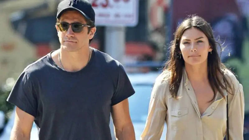 Jake Gyllenhaal is in a serious relationship with his girlfriend, Jeanne Cadieu