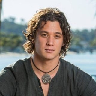 Chai Hansen Biography, Sister, Dating, NetWorth