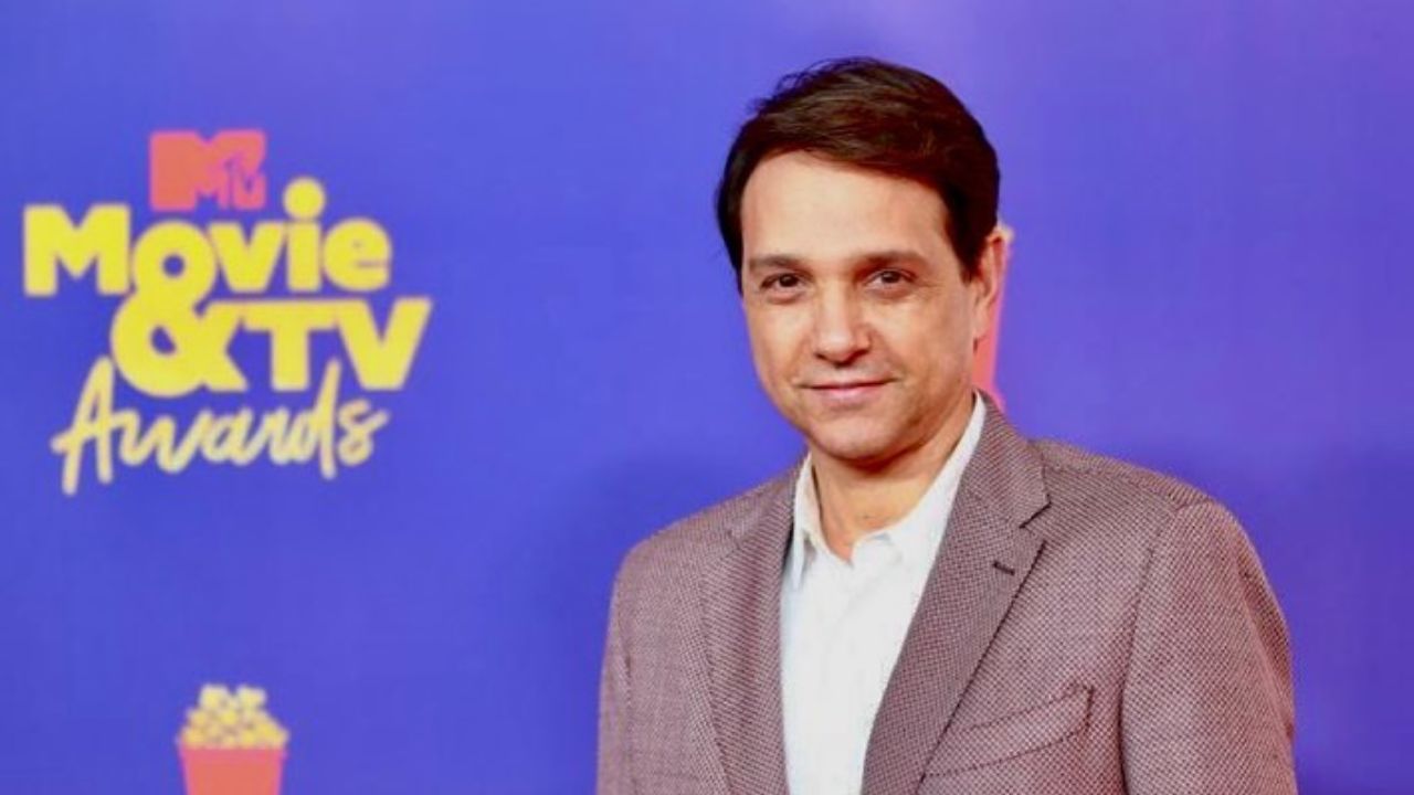 Ralph Macchio Wife Phyllis Fierro Biography and & Marriage Details