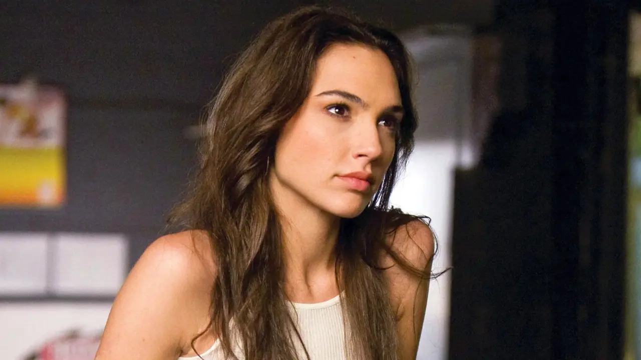 Gal Gadot is returning to Fast & Furious.