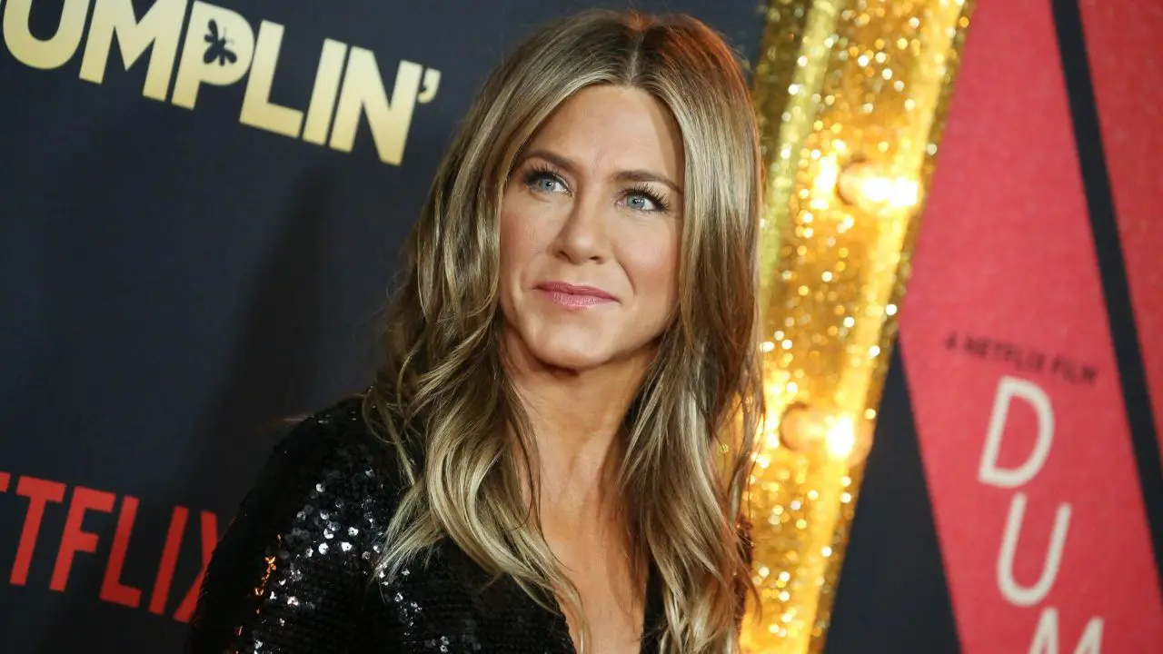 Jennifer Aniston Says She's Lost a Few Friends Due to Their Vaccine Status