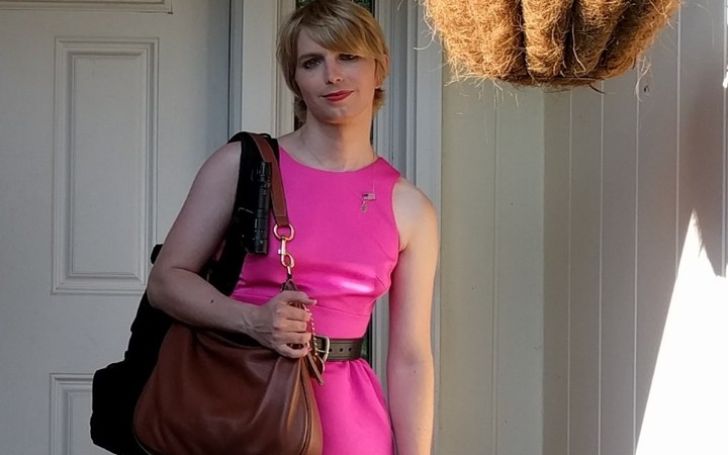 Chelsea Manning Transformation from male to female